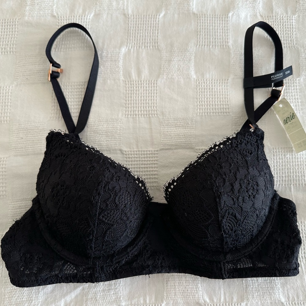 aerie Black Lace Plunge Bra